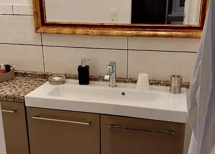 La Romantique Homestay